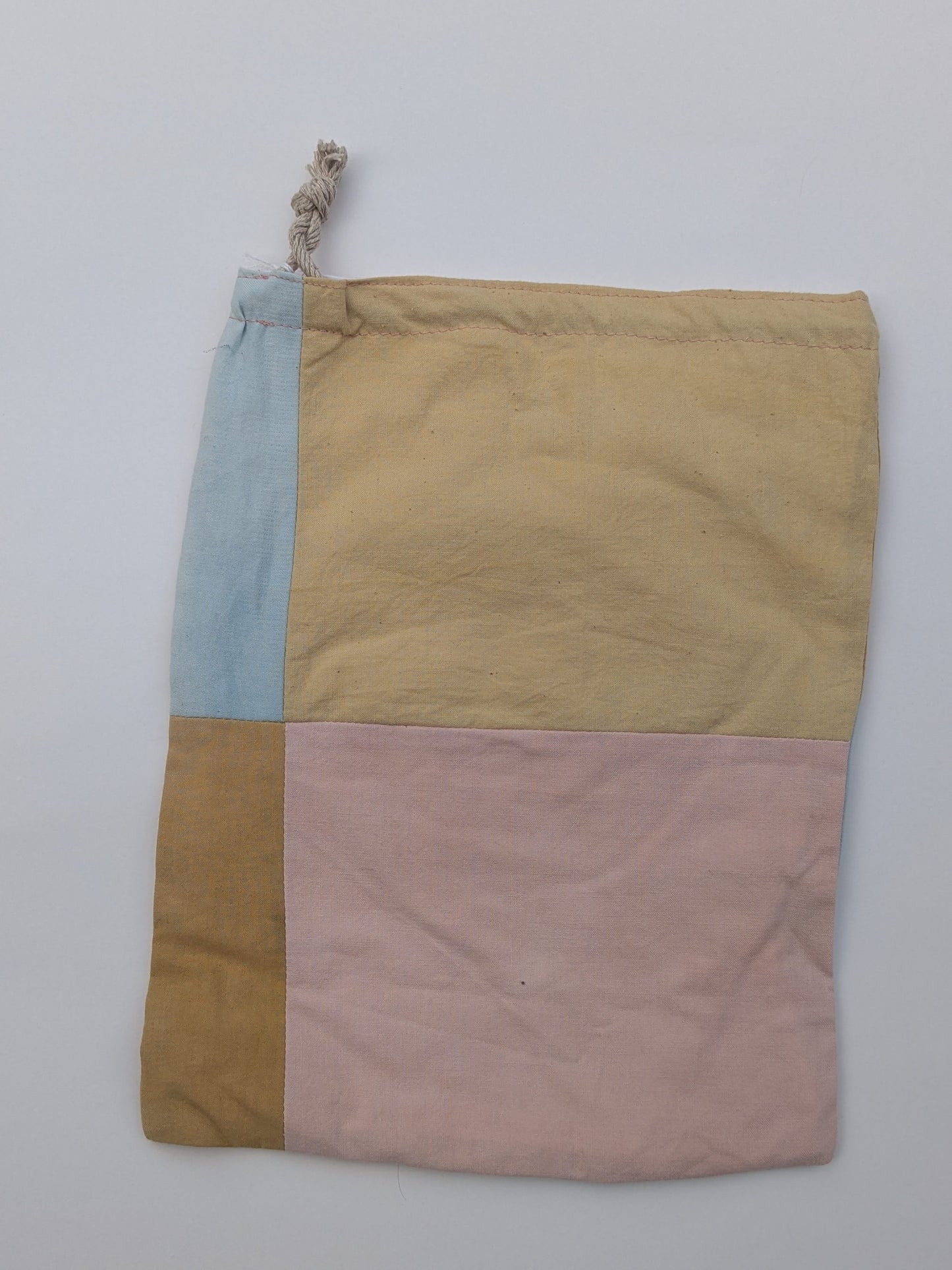 Xandi Drawstring Bag