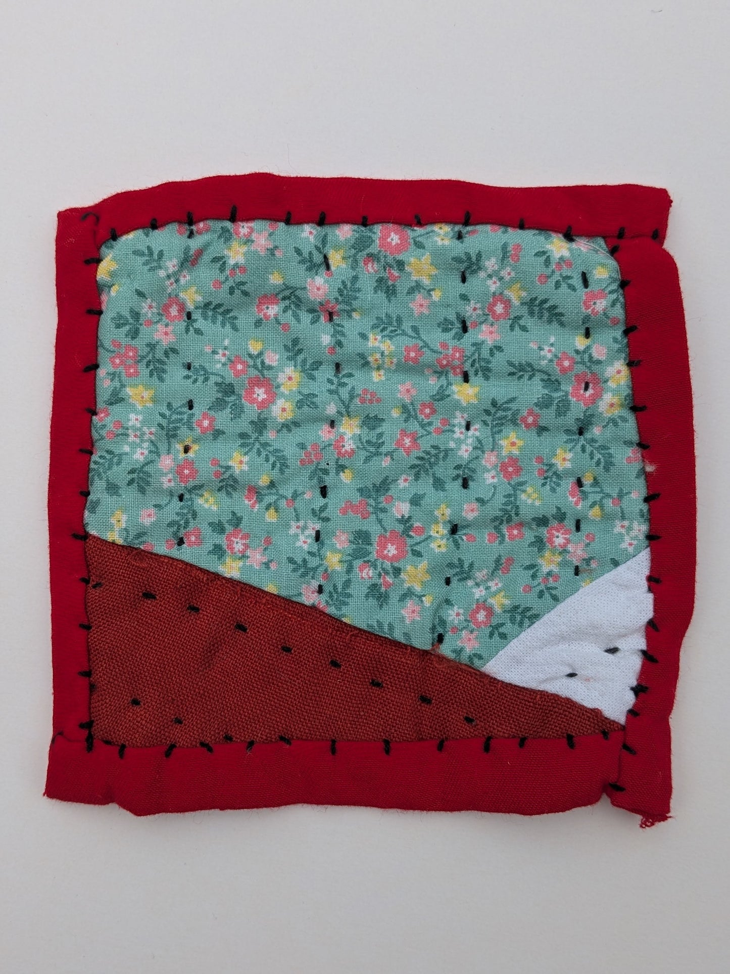 Diagonal Lines Mug Rug